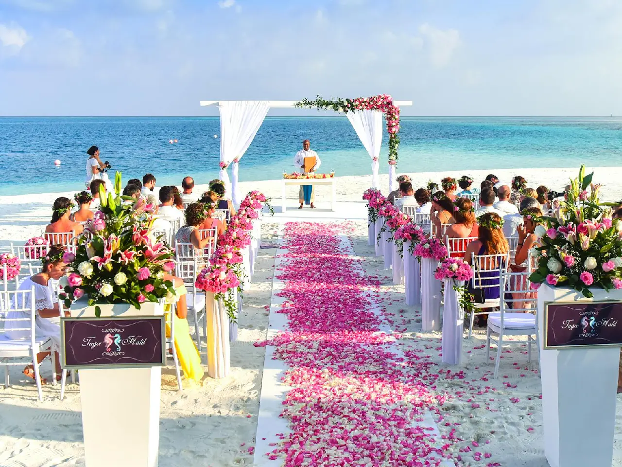 beach wedding