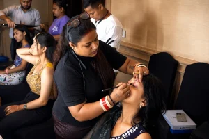 makeup artist